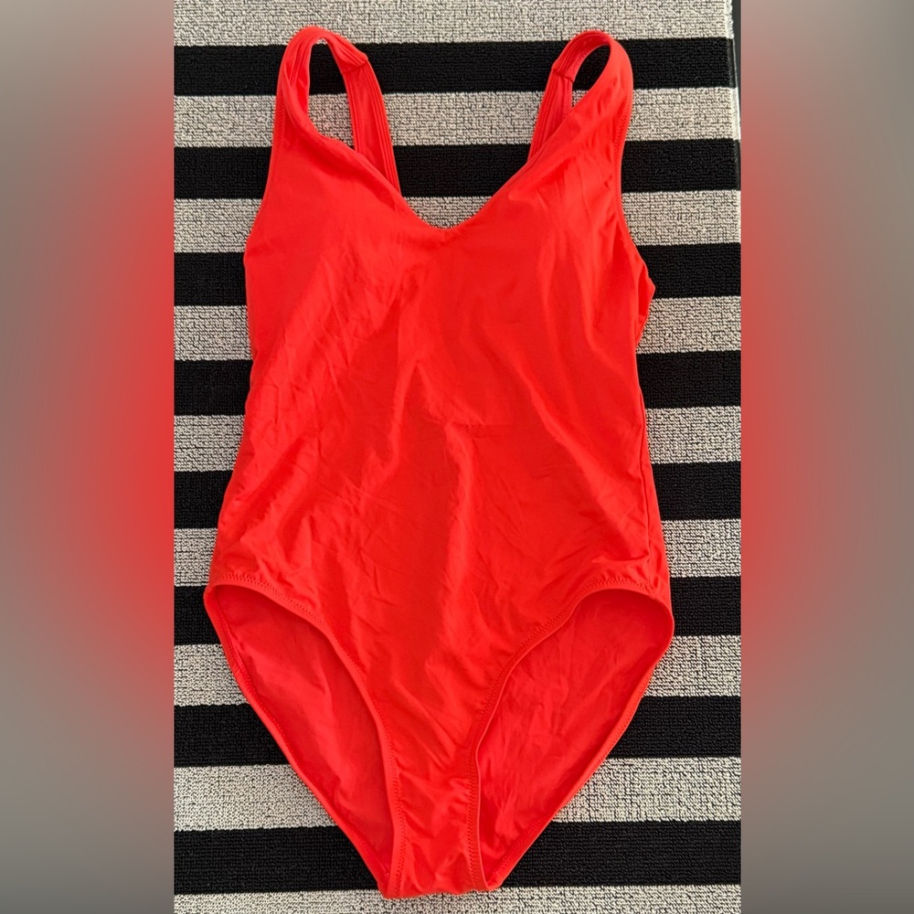 Athleta Red One Piece Swimsuit XS V Back